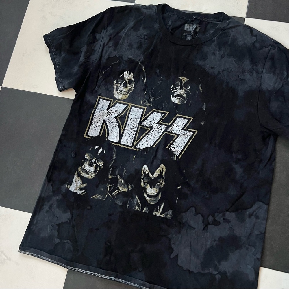 KISS Band Graphic T-Shirt